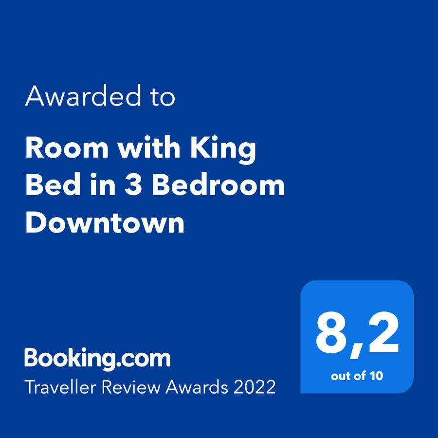 Room With King Bed In Shared 3 Bedroom Downtown Montréal Eksteriør bilde